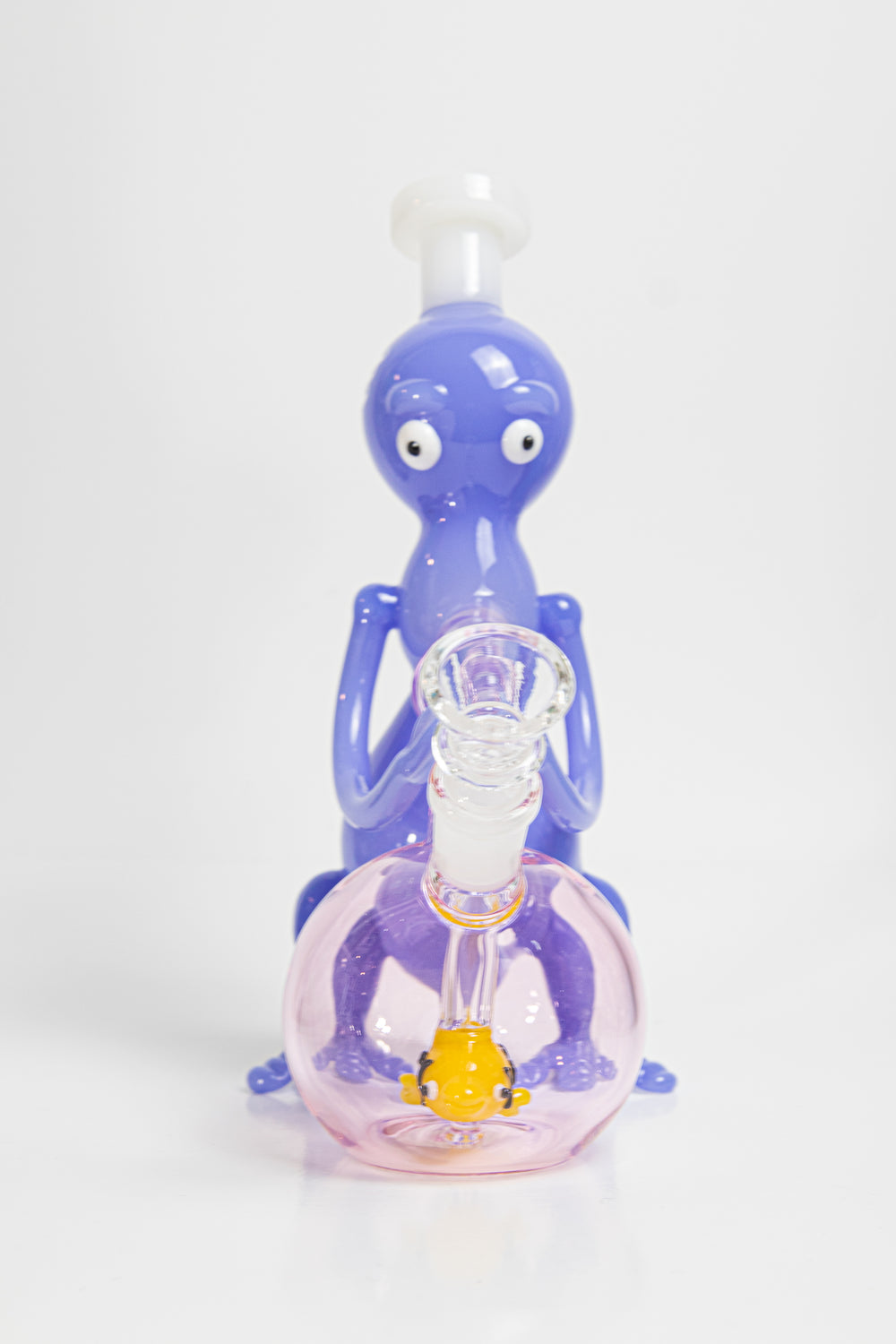 8-inch Roger Alien Water Pipe – a unique choice for weed and dabs in water bong style glass. Now available for sale, this extraterrestrial piece features a Roger Alien design shape, a 14MM male bowl piece for weed, and a bent down stem.