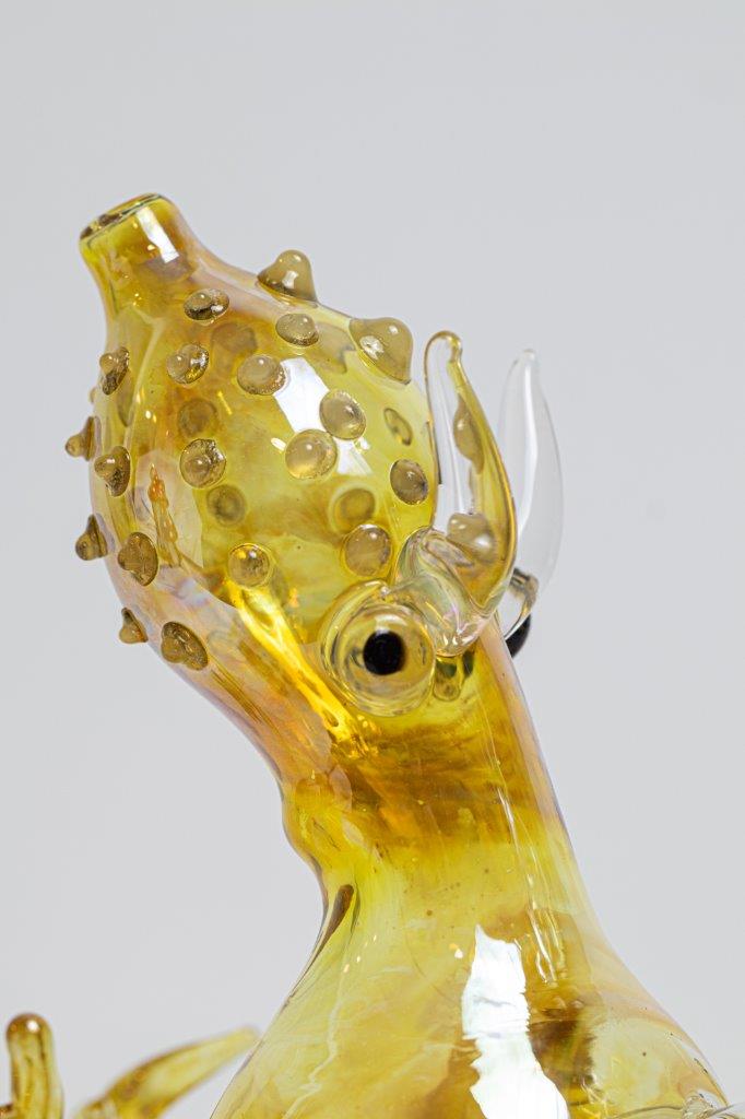 10-inch Octopus Water Pipe – a captivating rig for weed and dabs. Available for sale, this unique piece boasts an Octopus design shape, a 14MM male bowl piece for weed, and a bent down stem