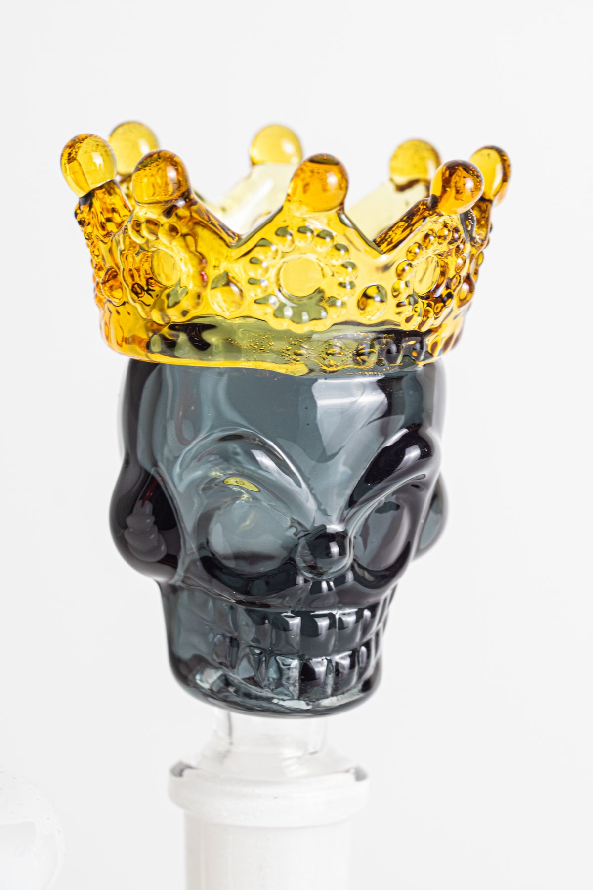 tobacco king bowl piece George's pipe features the royal coat of arms of Great Britain Clay tobacco pipe with portrait