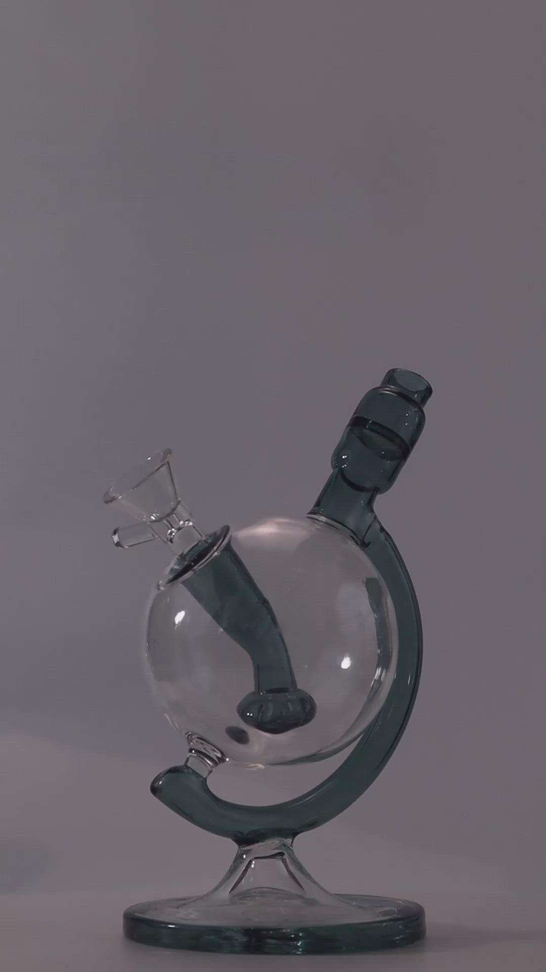 Globe Water Pipe