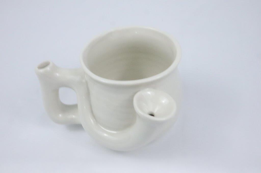 Cream color 3.5-inch Coffee Mug Pipe – the stoner's delight for sale now. Crafted in a coffee mug shape, this affordable pipe is perfect for dry herb use only.Can be use for dry herb  ,only Quality glass  
