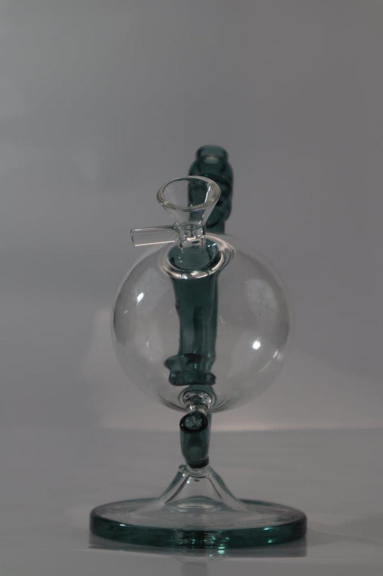 Globe Water Pipe